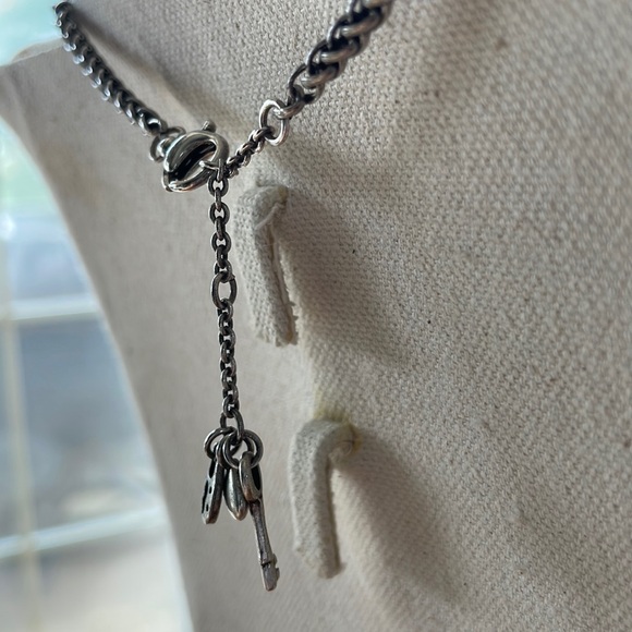 Fossil Necklace - Picture 2 of 3
